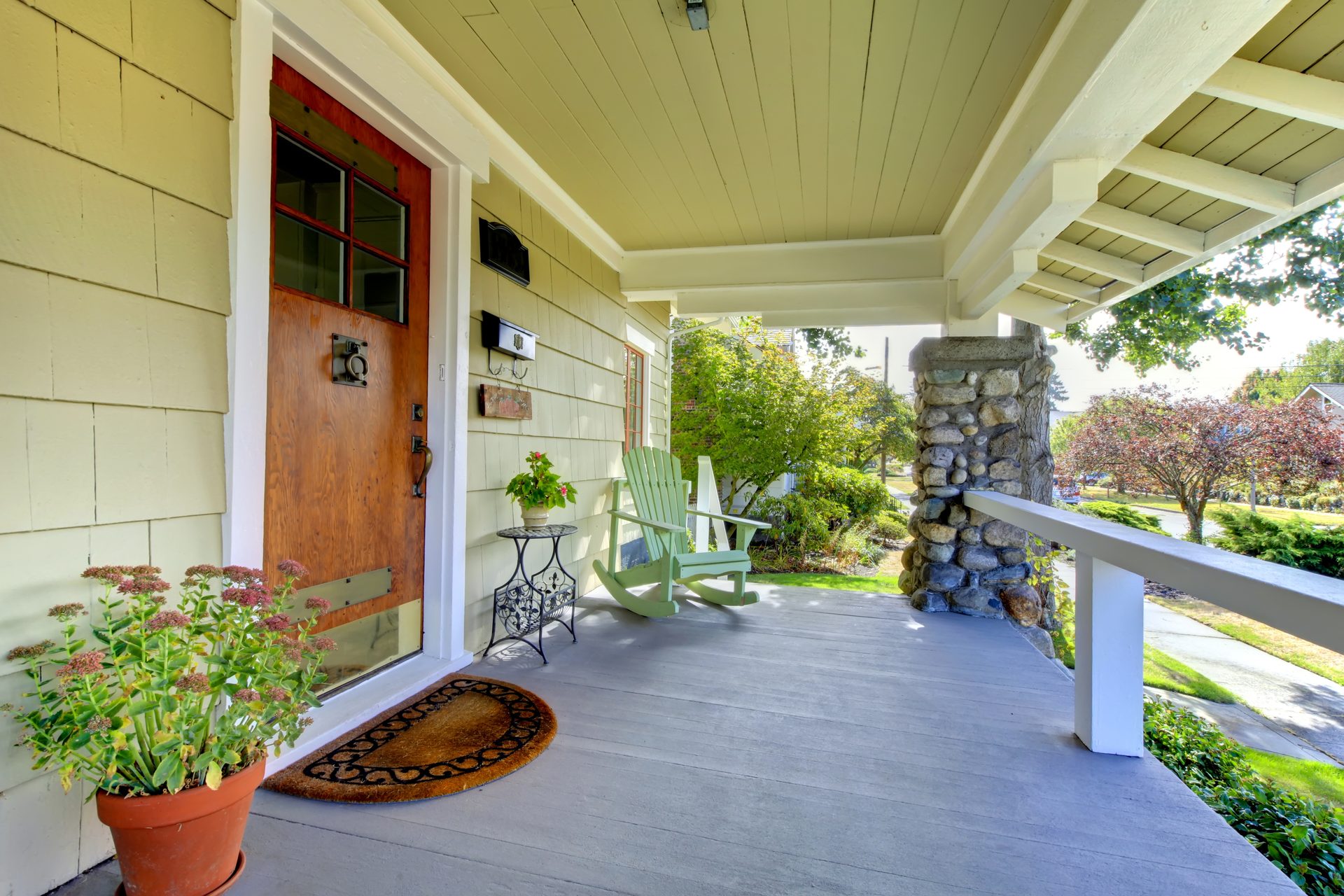 Southern porch with rocking chairs